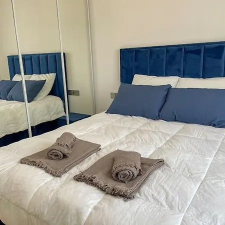 Le Lagon Bleu - Appt Wifi Parking Balcon Le Puy-en-Velay Buitenkant foto